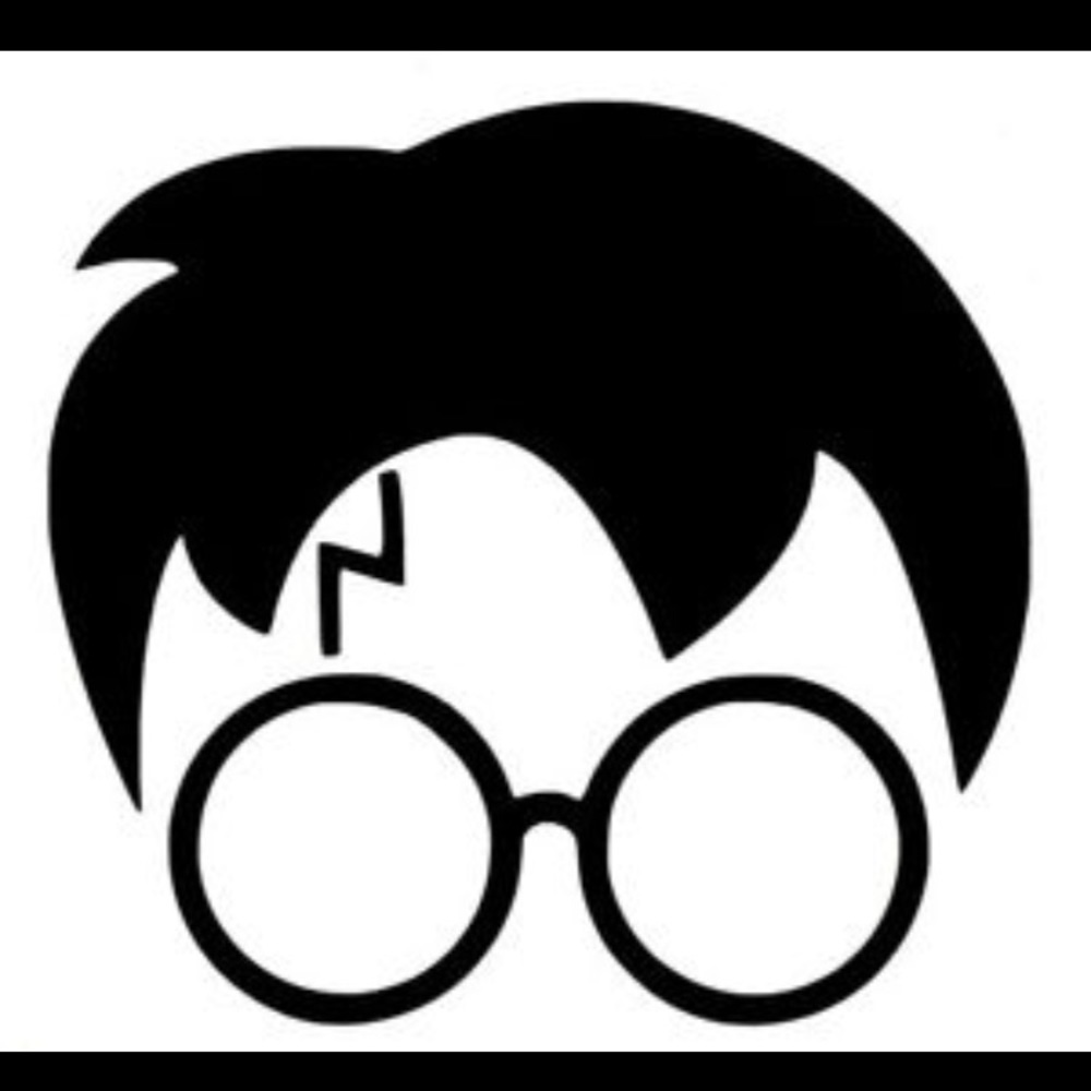 Meet your Posher, Lily